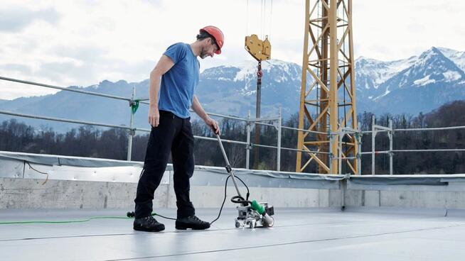 Sprzedaż i wynajem zgrzewarek, spawarek i ekstruderów Leiste