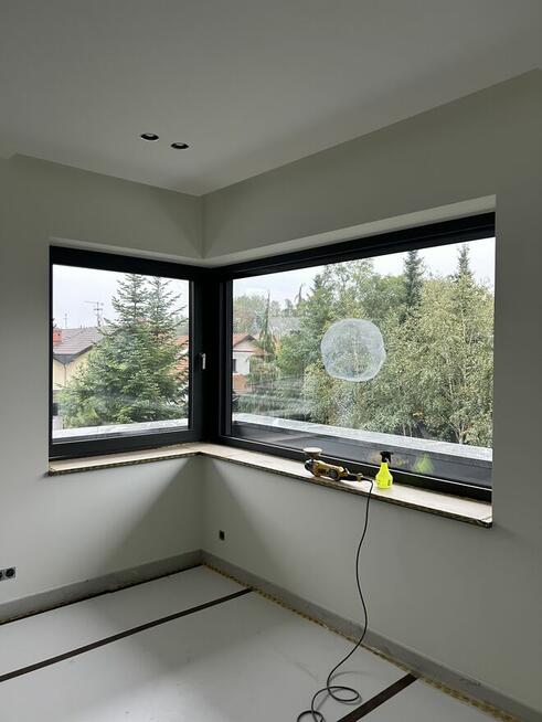 Polerowanie szyb okiennych | Usuwanie rys z szyb