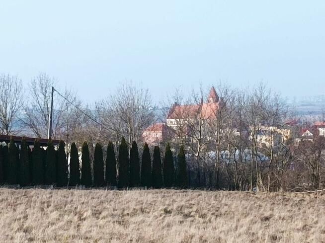 Działki budowlane w Radzyniu Chełmińskim z panoramą miasta