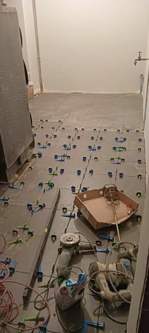 Poszukuje zleceń dla brygady na prace wykończeniowe.