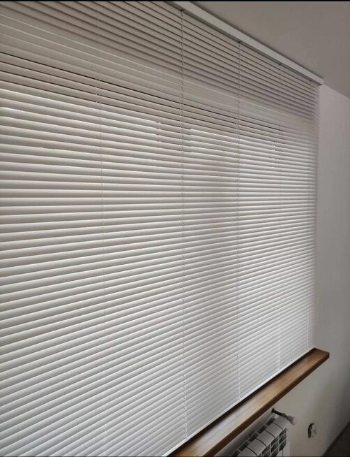 Żaluzje drewniane i bambusowe 50 i 25 mm