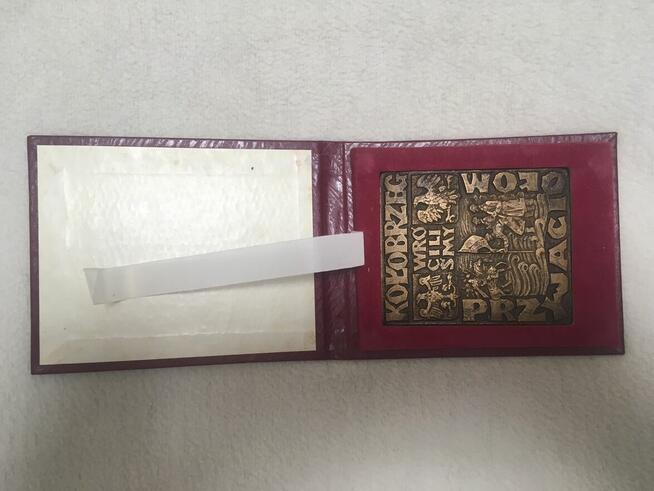 Emblemat odznaka PRL Kołobrzeg Wróciliśmy Przyjaciołom