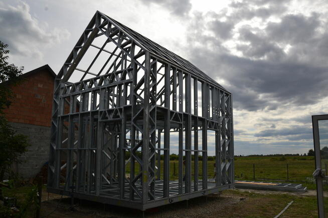 Domy, domki,budynki gospodarcze, garaże w szkielecie stalowym