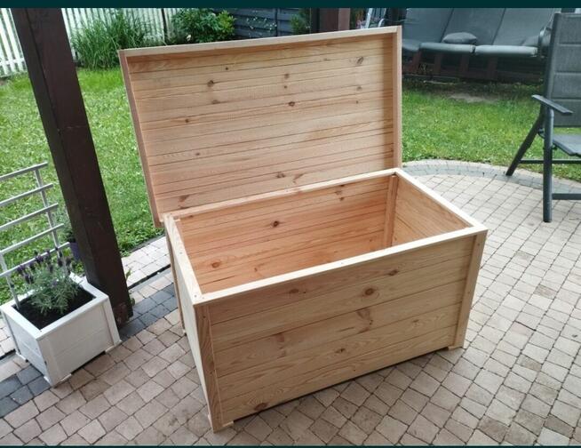 Skrzynia, kufer 100 x 50 x 50 cm.