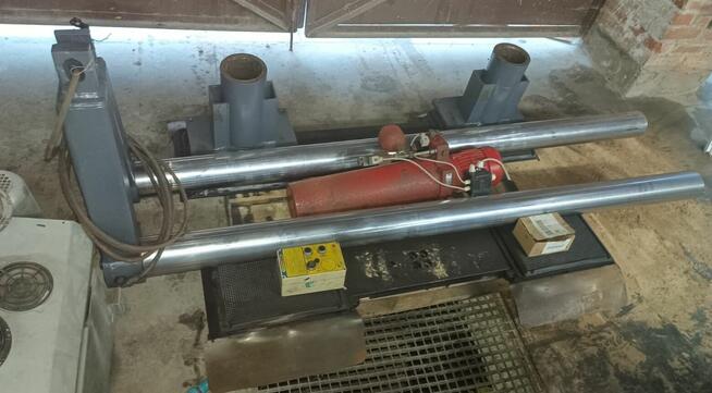 Podnośnik warsztatowy serwisowy podposadzkowy AUTOP 3t