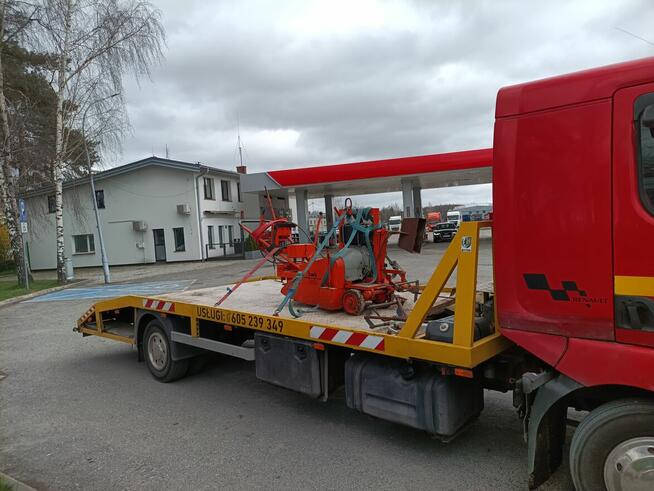 Holowanie Transport samochodów maszyn