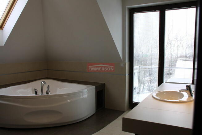 Libertów 7 pokoi 2 garaże sauna klimatyzacja