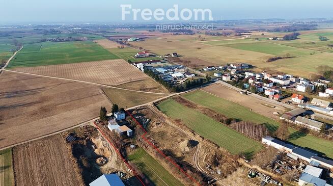 Dom z dodatkowymi działkami
