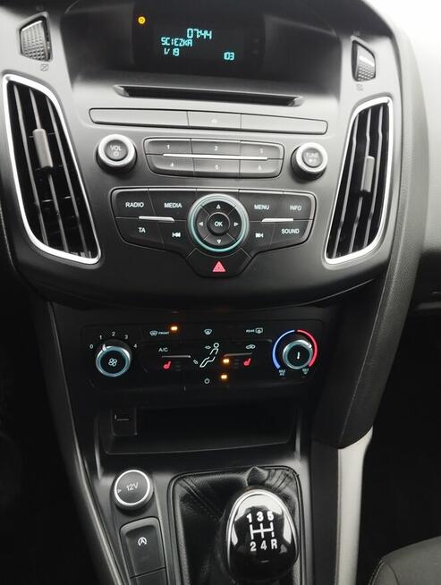 Ford Focus mk3 kombi Ledy przód i Tył Alu felgi bardzo ładny