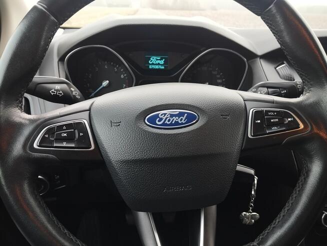 Ford Focus mk3 kombi Ledy przód i Tył Alu felgi bardzo ładny