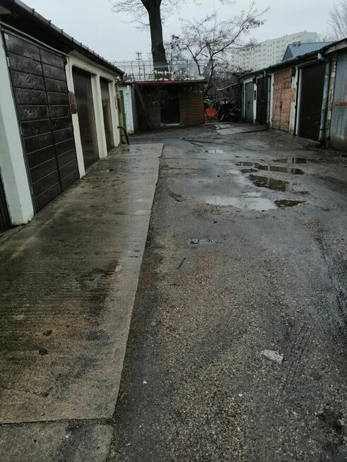 Garaż od syndyka - Legionowo, ul. Czarnieckiego