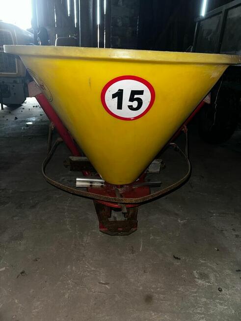 Rozsiewacz nawozu Jarmet 300kg