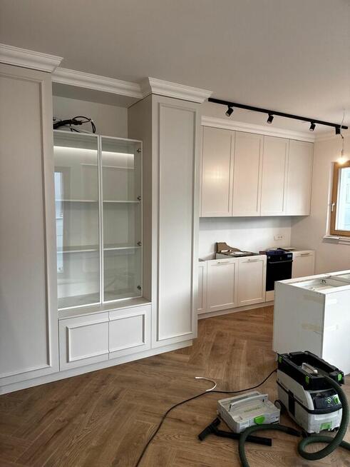 Poszukujemy stolarza oraz pomocnika stolarza