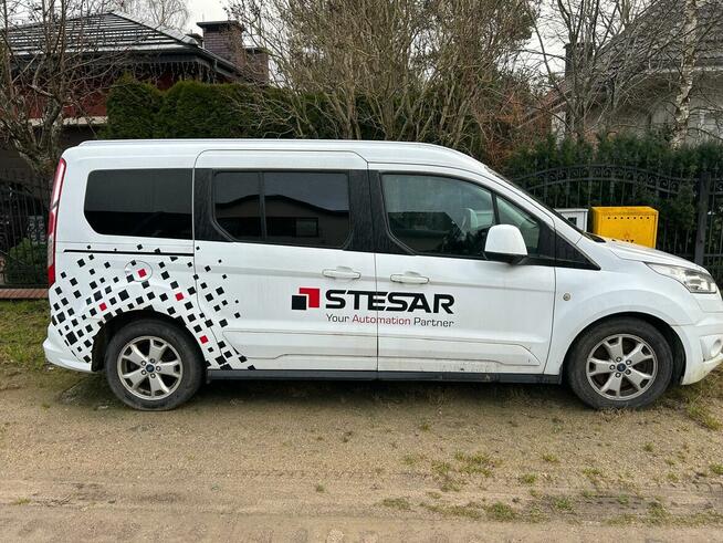 Syndyk sprzedaje pojazdy osobowe po firmie Stesar SP.K.