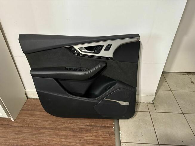 Fotele AUDI Q7 caly kpl plus tapicerka caly kpl