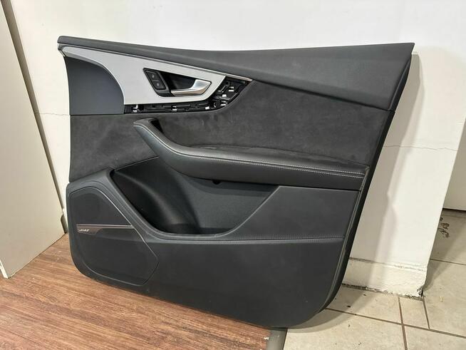 Fotele AUDI Q7 caly kpl plus tapicerka caly kpl