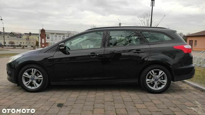 Ford Focus Kombi 1.0 benzyna 125 KM bogate wyposażenie