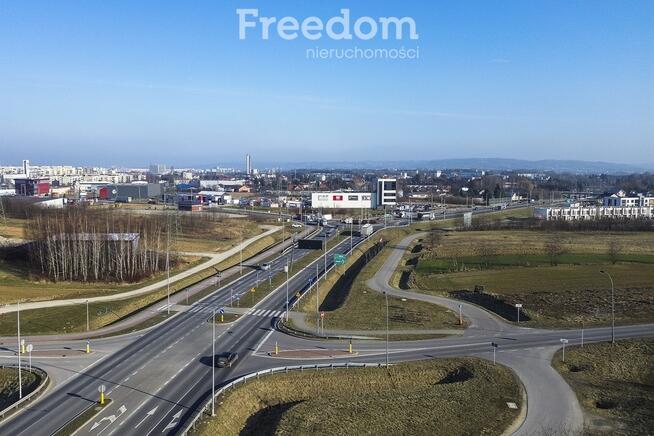 Działka 52,18 ar - WZ na biura i magazyn