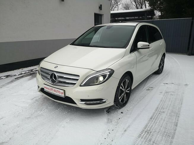 Mercedes B 180 1.8CDI 109KM Klimatronic Isofix Parktronic Alu Led Bixenon