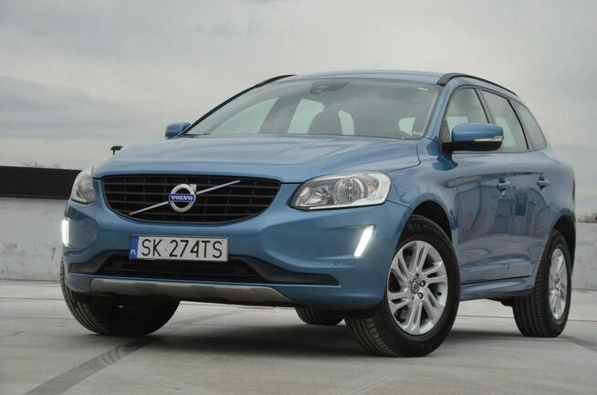 Volvo XC 60 D3 150 KM AUTOMAT Navigacja / Skóry / Grzania / Parktronic / Alu /Hak