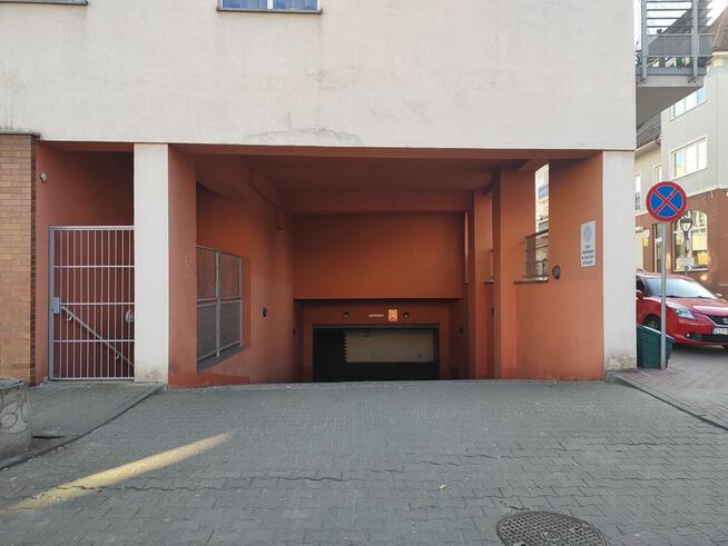 Wynajmę miejsce postojowe w centrum Stargardu od zaraz