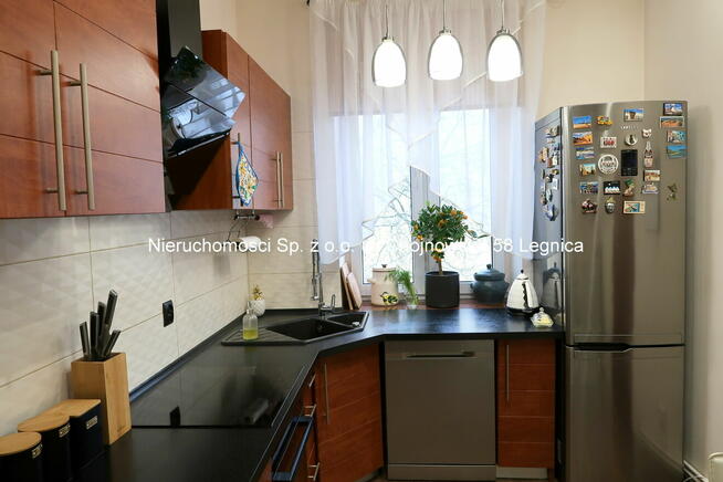 PIĘKNE, DUŻE MIESZKANIE W CENTRUM LEGNICY- 5 POKOI, 1 PIĘTRO