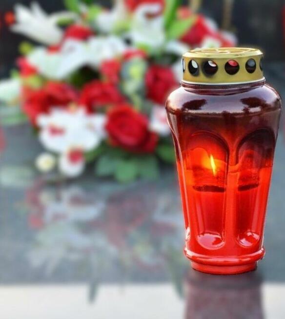 Opieka nad grobami, mycie, sprzątanie Sosnowiec, Dąbrowa G.