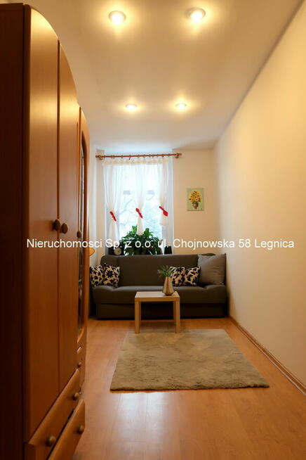 PIĘKNE, DUŻE MIESZKANIE W CENTRUM LEGNICY- 5 POKOI, 1 PIĘTRO