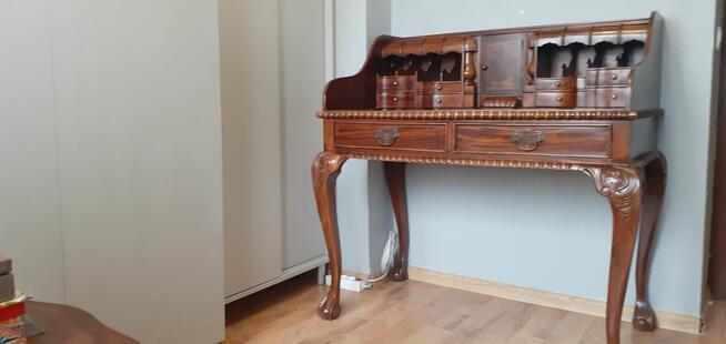 Zabytkowe biurko