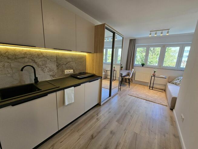 2 Kawalerki inwestycyjne Blisko metra