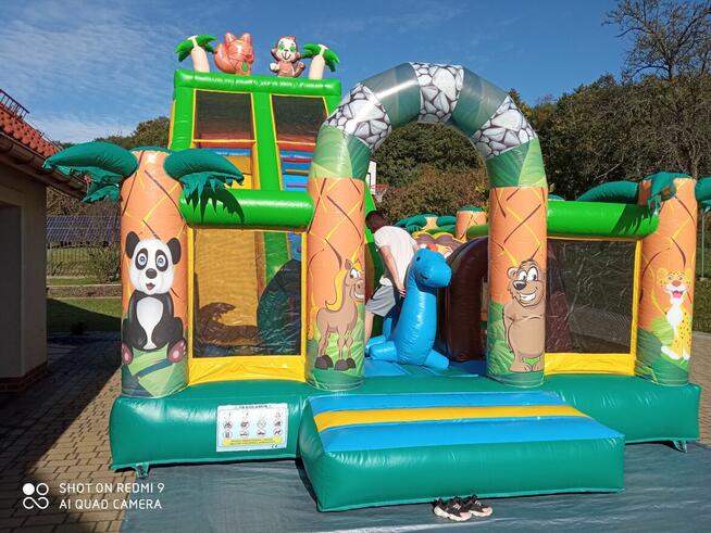 Wynajem i obsługa atrakcji plenerowych, dmuchańce, karuzele.