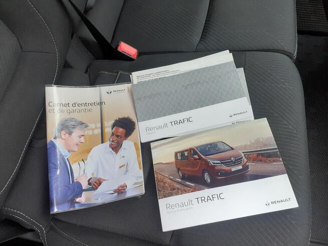 Renault Trafic 2.0 DCI 145KM Long