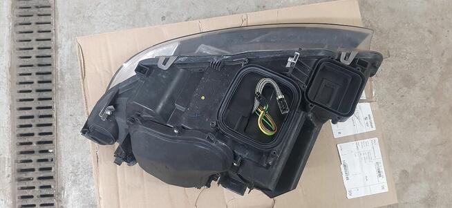 Reflektor BMW 3 E90,E92,E93