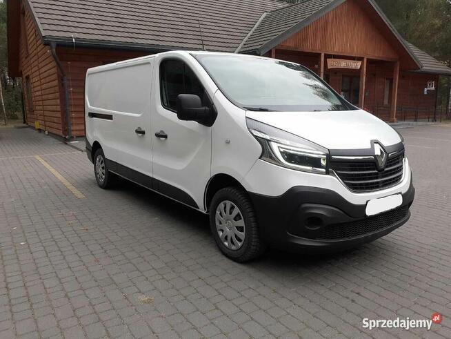 Renault Trafic 2.0 DCI 145KM Long