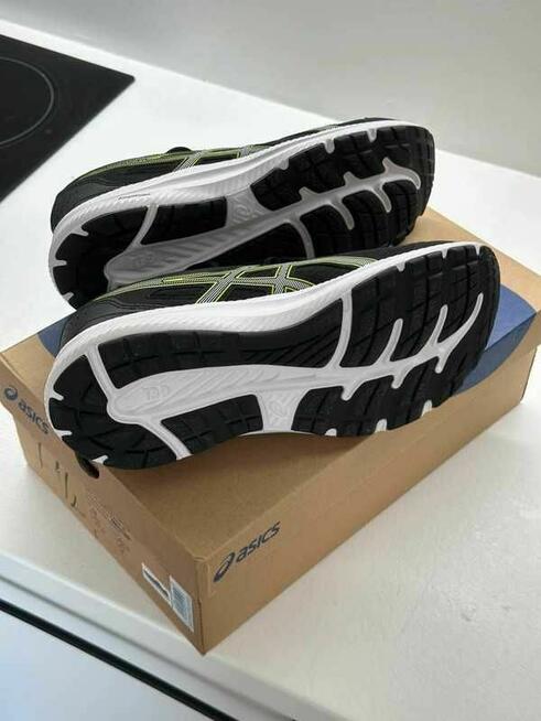 Buty ASICS Gel-Contend 8 Męskie – Nowe, Rozmiar 42.5 Okazja!