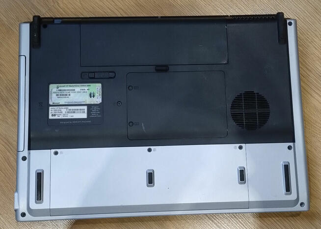 HP Pavilion Notebook dv8000