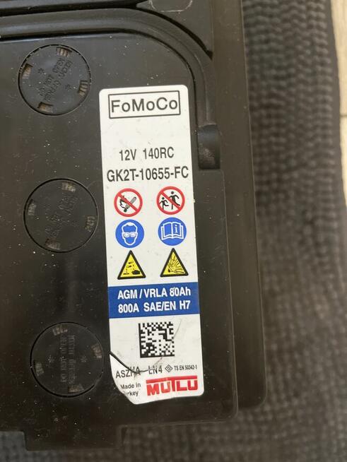Akumulator samochodowy
