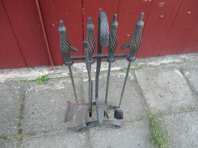 Przyrządy do kominka