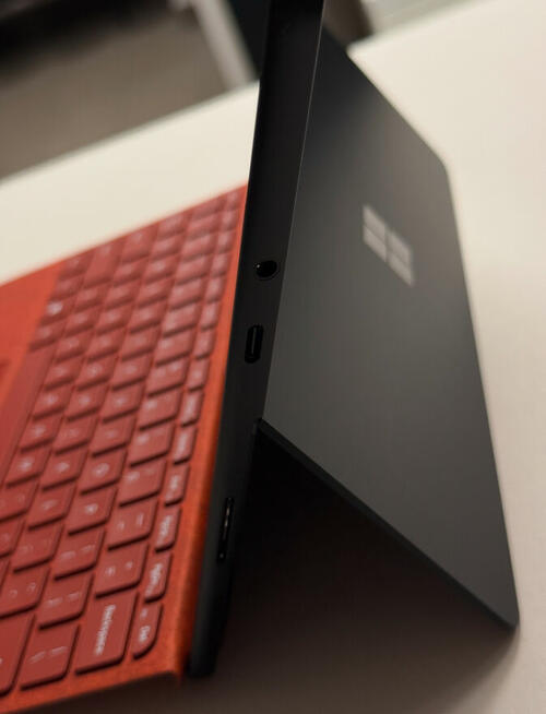 Tablet Microsoft Surface Go3 10,5 Wi-Fi LTE i3/8/256GB GWR