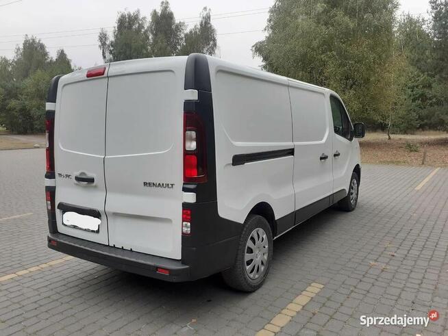 Renault Trafic 2.0 DCI 145KM Long