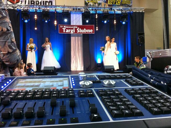 SCENA na imprezy WYNAJEM podesty sceniczne, estrada, blaty