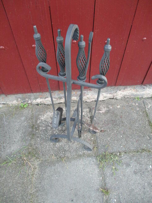 Przyrządy do kominka