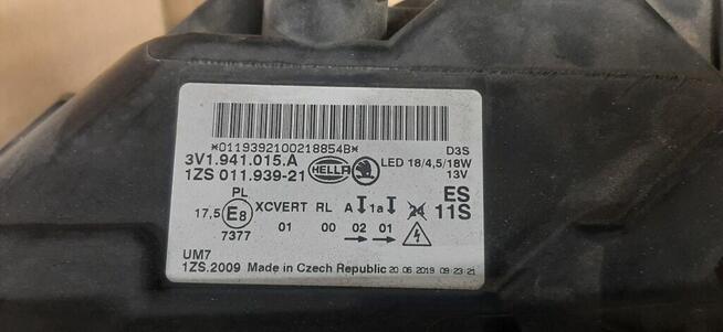 Reflektor skoda superb bi-xenon skretny 3V1,941,015,A