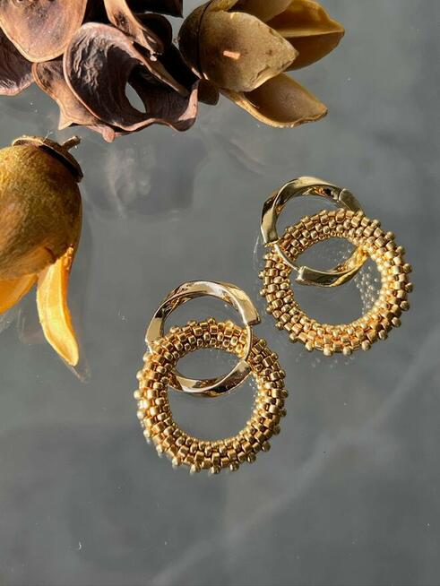 Kolczyki z koralików złoty kolor prezent dla dziewczyny