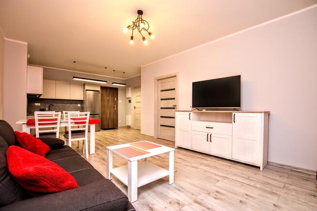 Capital Tower, z balkonem, z klimatyzacją