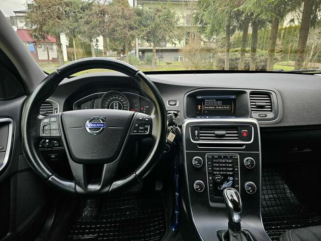 Volvo V60 4x4/Automat/PodgrzewanaSzybaFotele/