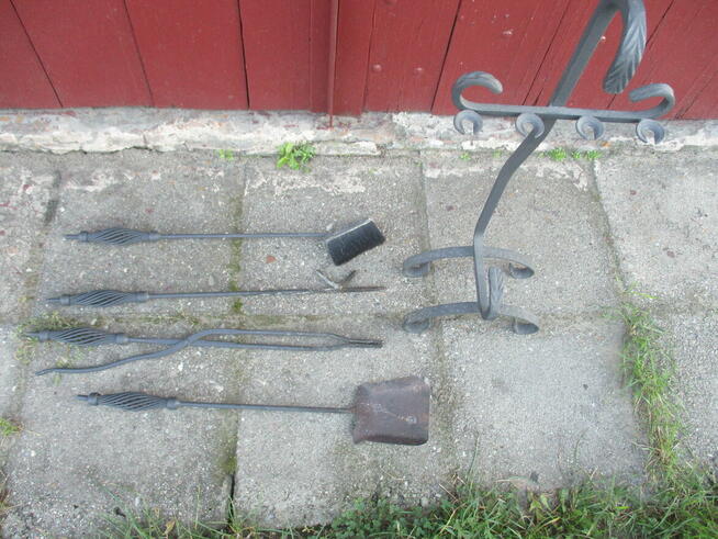 Przyrządy do kominka