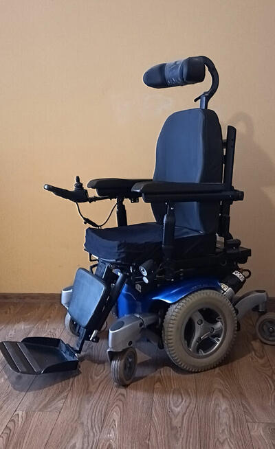 Komfortowy wózek z regulacjami