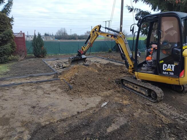 Usługi minikoparką, prace ziemne, brukarstwo