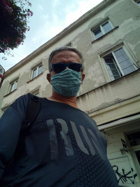 64-letni, bez nałogów szuka przyjaciółki na stałe.